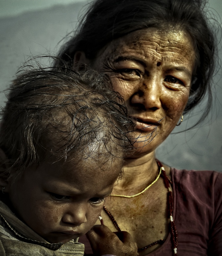 Women of Nepal - Series von Yvette Depaepe