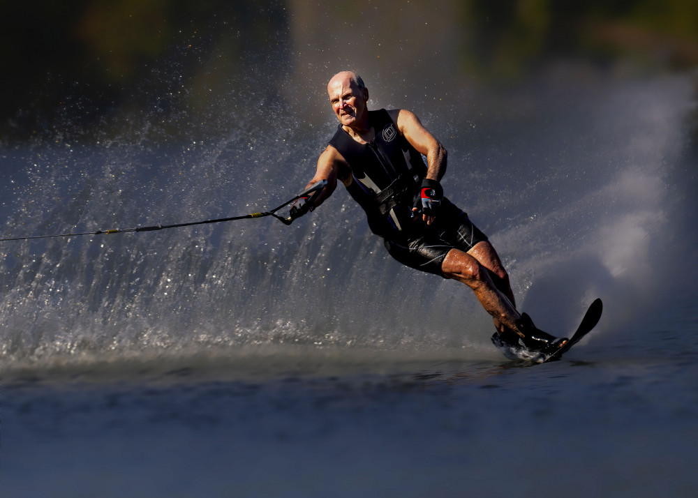 Water Skiing von Zeren Gu