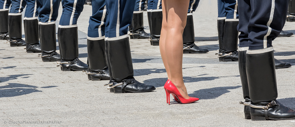 Red Shoes von Zhecho Planinski