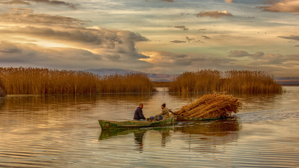 lake workers von Zühdü Bilgin